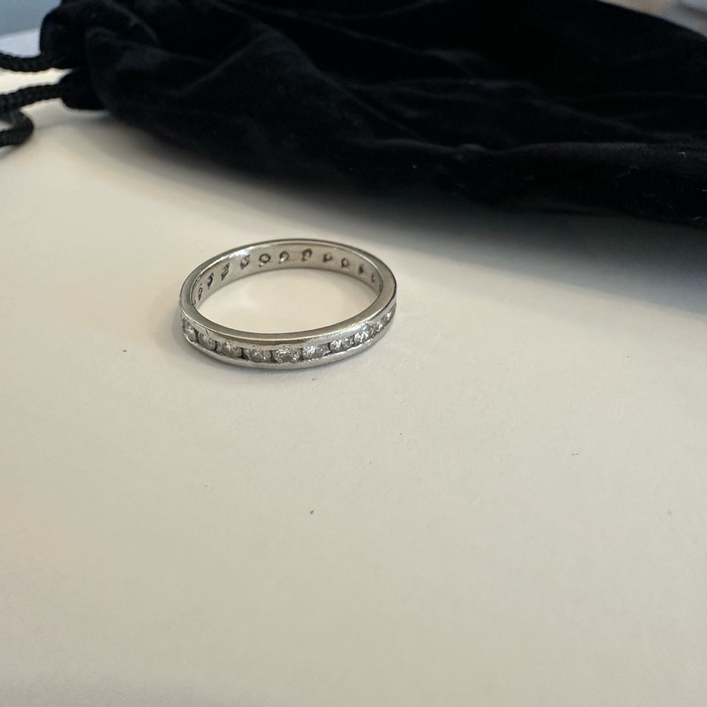 Lady’s Diamond Ring